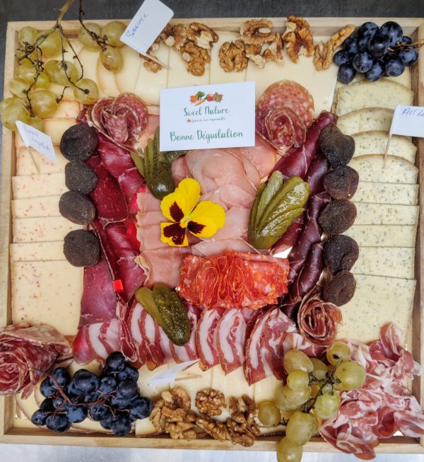 Plateau raclette fromage - charcuterie : 180 grs fromages - 100 grs charcuterie